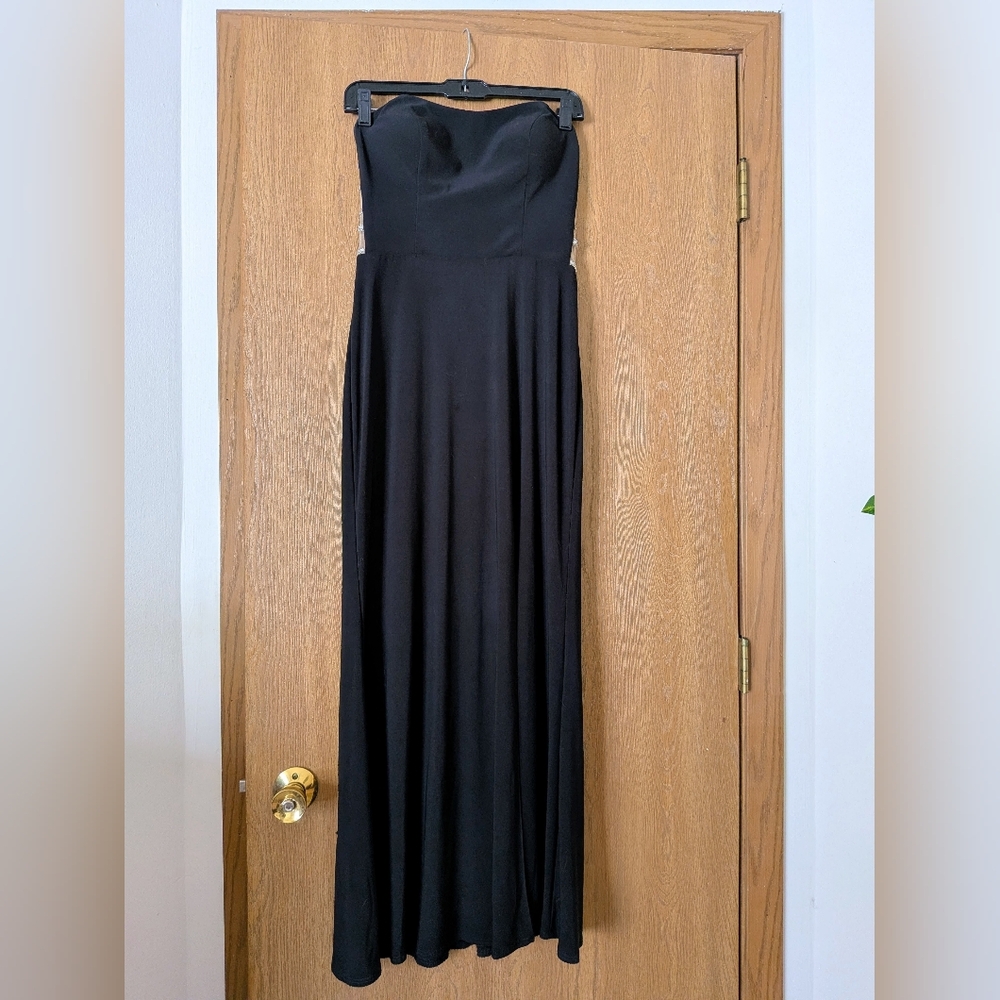 Elegant Black Evening Gown